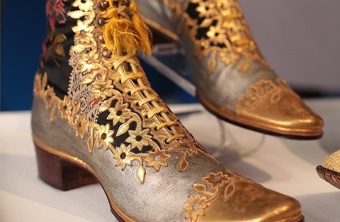 Stepping into Elegance: The Gilded Splendor of Harry William Morris’s 19th Century Men’s Boots