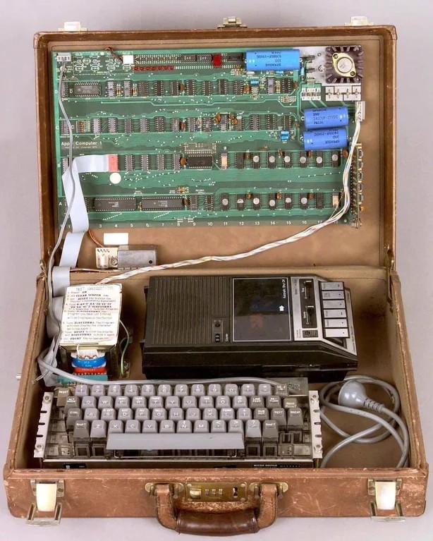 Apple-1: The First Apple Computer, A Legendary Piece of Tech History from 1976