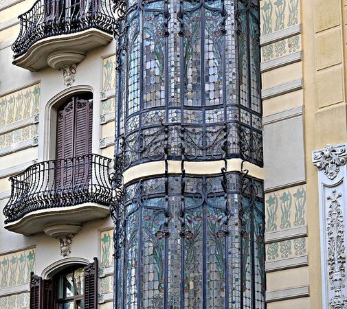 Casa Francesc Cama: A Hidden Gem of Catalan Modernism on Passeig de Gràcia