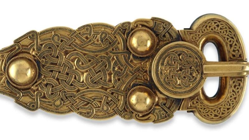 The Sutton Hoo Gold Belt Buckle: A Masterpiece of Early Medieval Craftsmanship