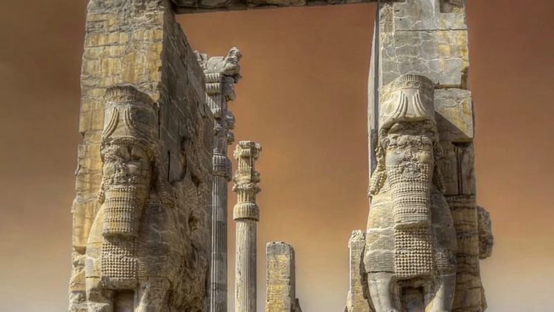 The Gate of All Nations: A Majestic Entrance to Persepolis